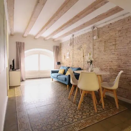Apartamento Revamped Historic 3 In Center *